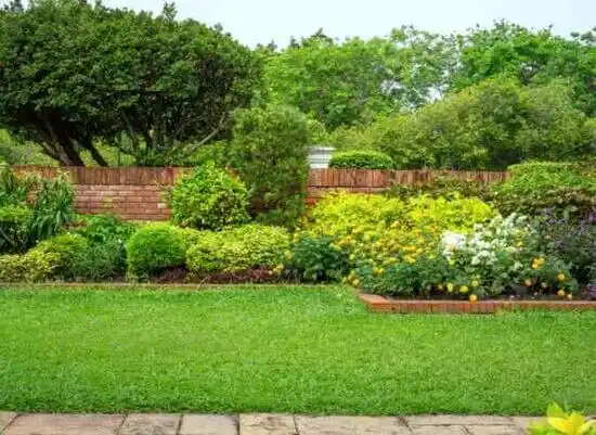 landscaping services Pembroke